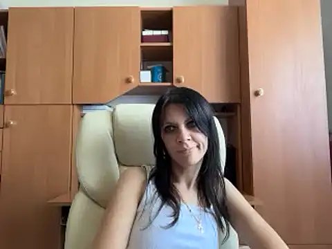 InjaAtHome Chat XXX in diretta