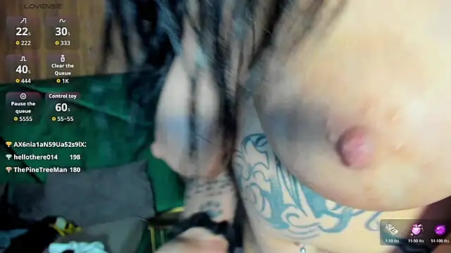 CreamyInkky_ Chat XXX in diretta