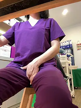 secretly_masturbating 网络视讯表演