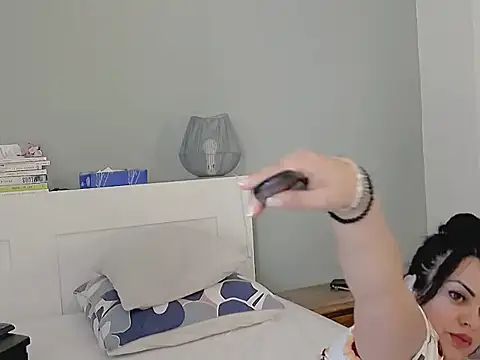 AlineFrancaise Adlı Modelin Canlı XXX Sohbeti