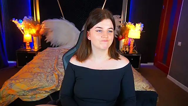 KristiFoxy Chat XXX live