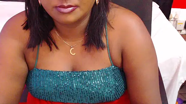 INDIANSIN2's Live XXX Chat