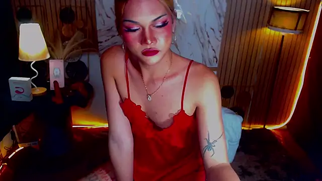 StellaSaucyCum's Webcam Show