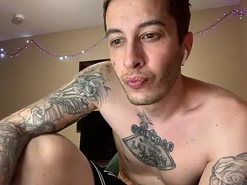 JuicyJoshy Live XXX Chat