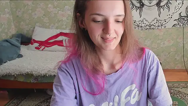 Cutie_Adelia: онлайн-секс-чат
