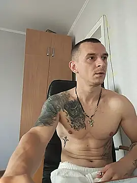 StanWolf93 Adlı Modelin Canlı XXX Sohbeti