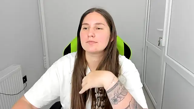 צ'אט XXX בשידור חי של LunaVenom