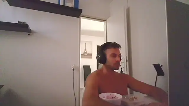alpha-hunk Chat XXX live