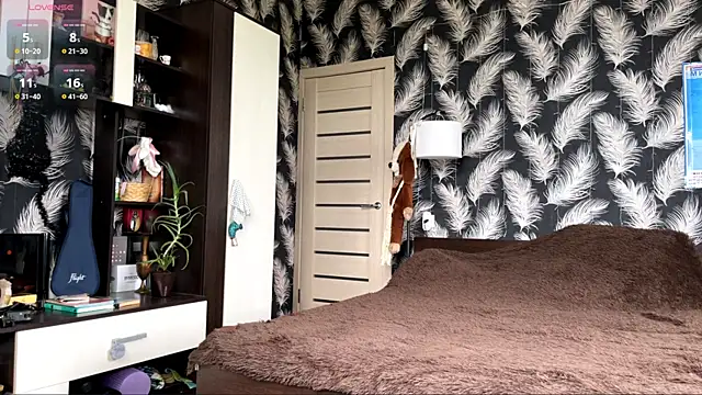 CurlyWinx Chat XXX live