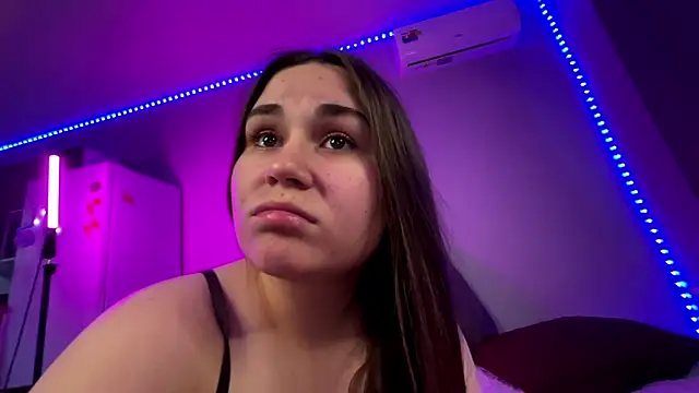 LucyMuurn Live XXX chat