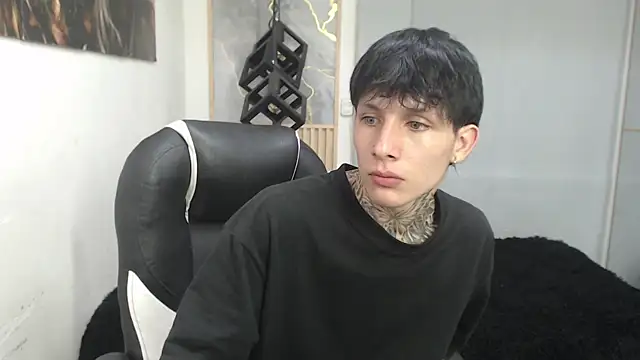 Cry_thereal – webcam-show