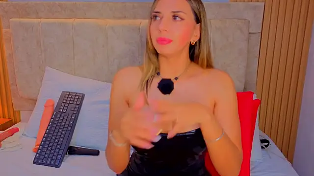 laiamilf's Live XXX Chat