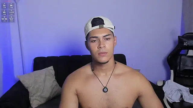 Chatroom XXX en direct de Iamdylan777