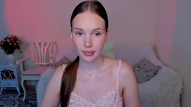 MishkaMe live XXX chat
