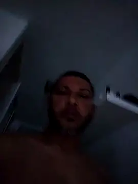 tropikboy's Live XXX Chat