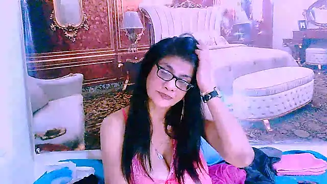 IndianAlluren Live XXX chat