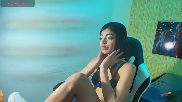 honeyluxe_'s Live XXX Chat