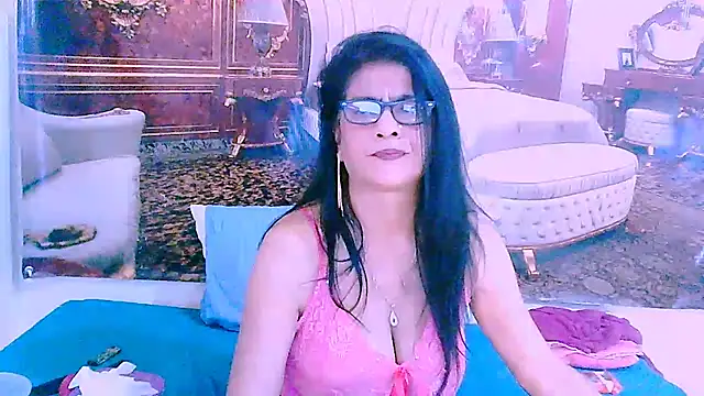 Chat XXX en directo de IndianAllure