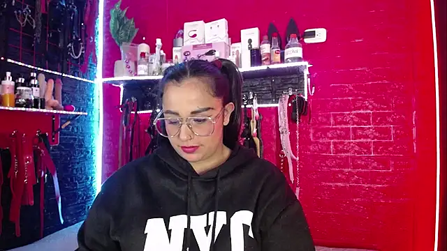 Chat +18 de shannon_queen- ao vivo