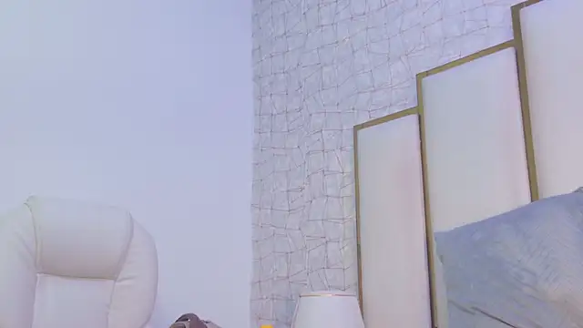 دردشة ScarletMilf_1 الجنسية المباشرة