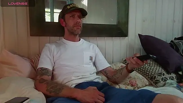 Stock-Holmes live XXX chat