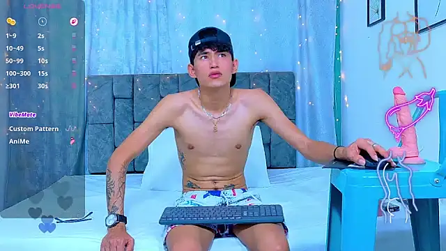 NicolasTorrez 网络视讯表演