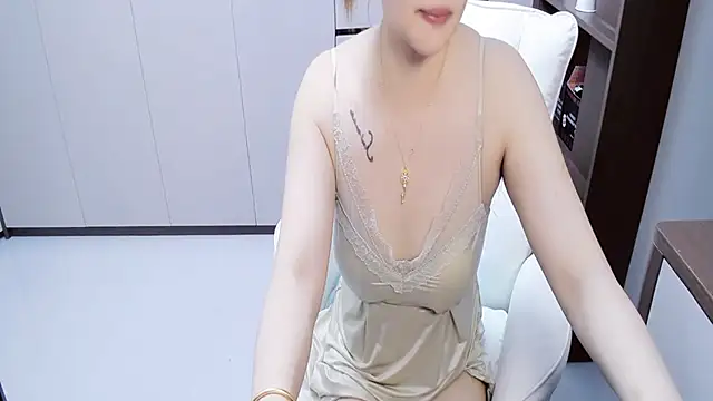 Latte-01's Live XXX Chat