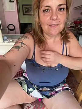XXX chat uživo modela Sunbelxx