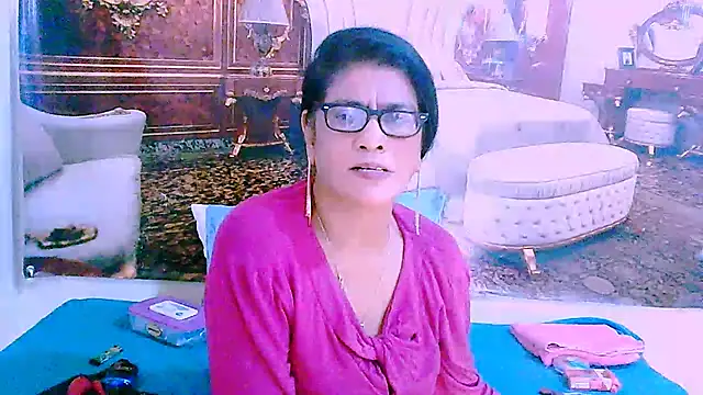 IndianAllure Chat XXX live