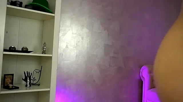 RubyFever live XXX chat