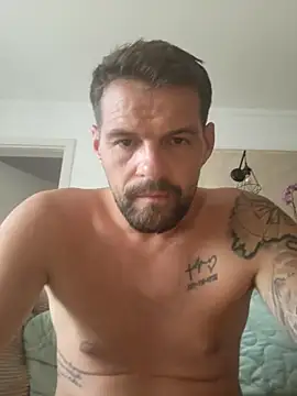 Show modela xxraul87 na web-kameri
