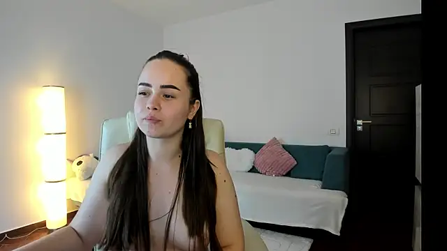 Chatroom XXX en direct de Sashavanee