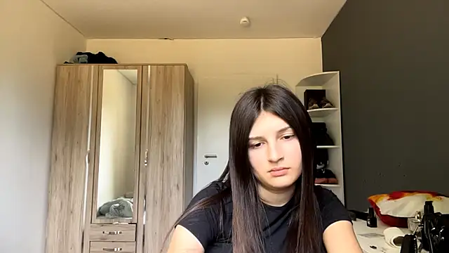 SpanishRooter Chat XXX in diretta