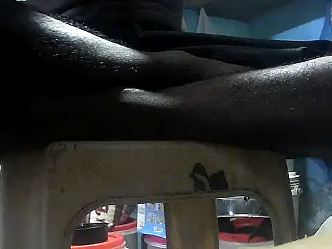 Precumking1 Live XXX Chat