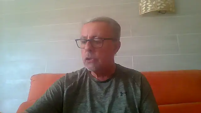 XXX chat uživo modela tuggy59