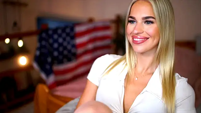 Emilyvanroessel Live XXX-Chat