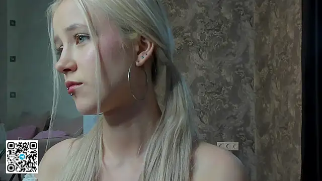 Chat +18 de Anellyball ao vivo