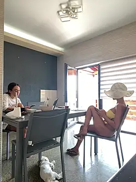 DiorMusse's Live XXX Chat