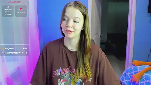 E_uphorian Live XXX chat