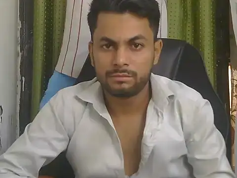 Stubborndesiboy 现场XXX聊天