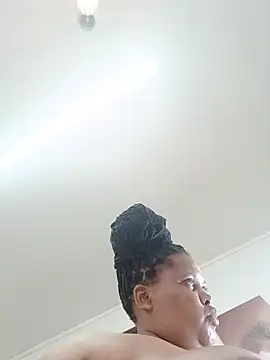 Thicknessddx Chat XXX in diretta