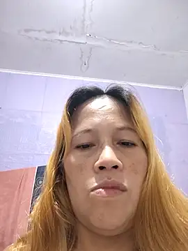 CockBiter83 即時 XXX 聊天