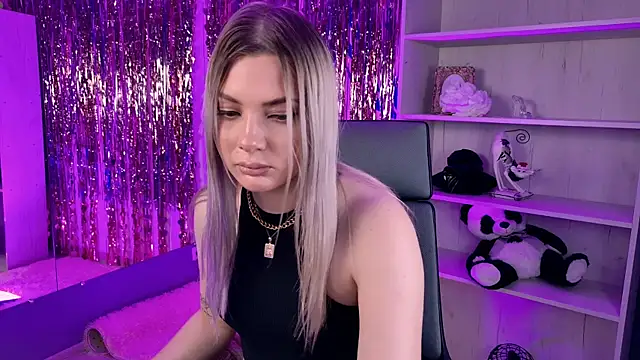 HyileyClarkn Live XXX chat