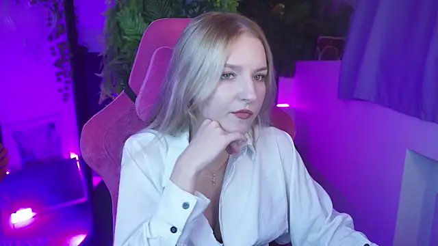 ViolaMore Chat XXX live