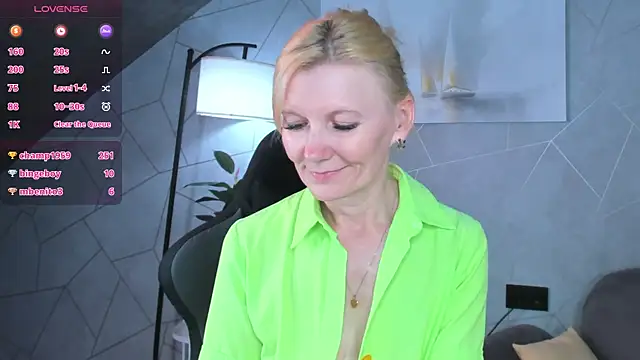Julie_Lucas – Live XXX-chat