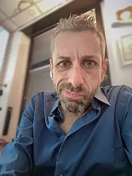 Ragahotitalia Webcam show