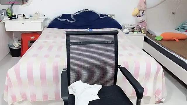 XXX chat uživo modela miaomiao-99