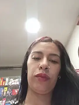 Nathaly_12 Chat XXX in diretta