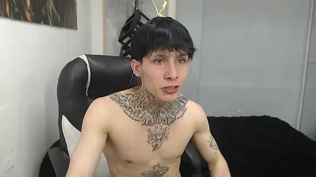 Chat XXX ao vivo de Cry_thereal