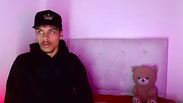 Angel_foxc13: απευθείας συνομιλία ΧΧΧ